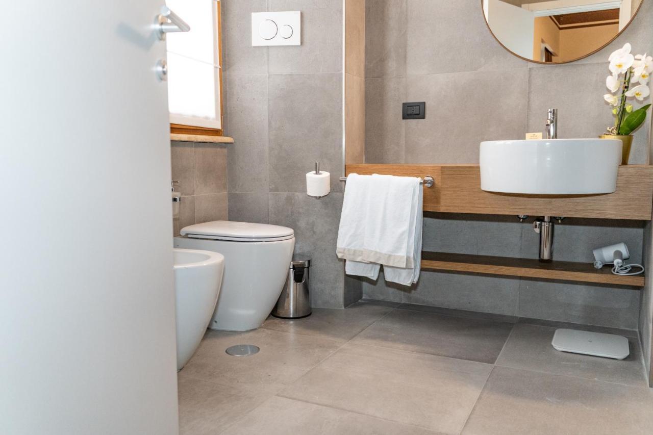 Castel Sant'Angelo Luxury Rooms & Tour Rzym Zewnętrze zdjęcie