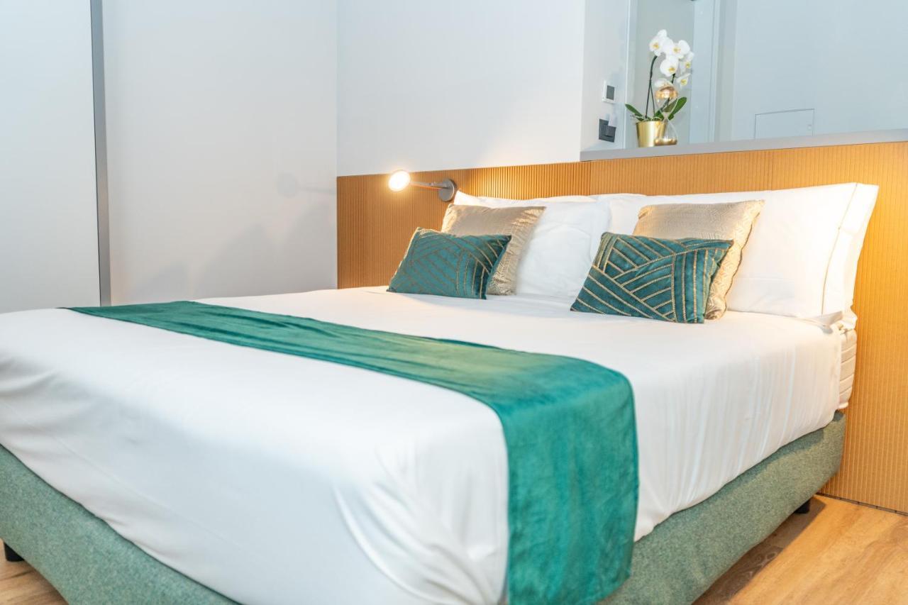 Castel Sant'Angelo Luxury Rooms & Tour Rzym Zewnętrze zdjęcie